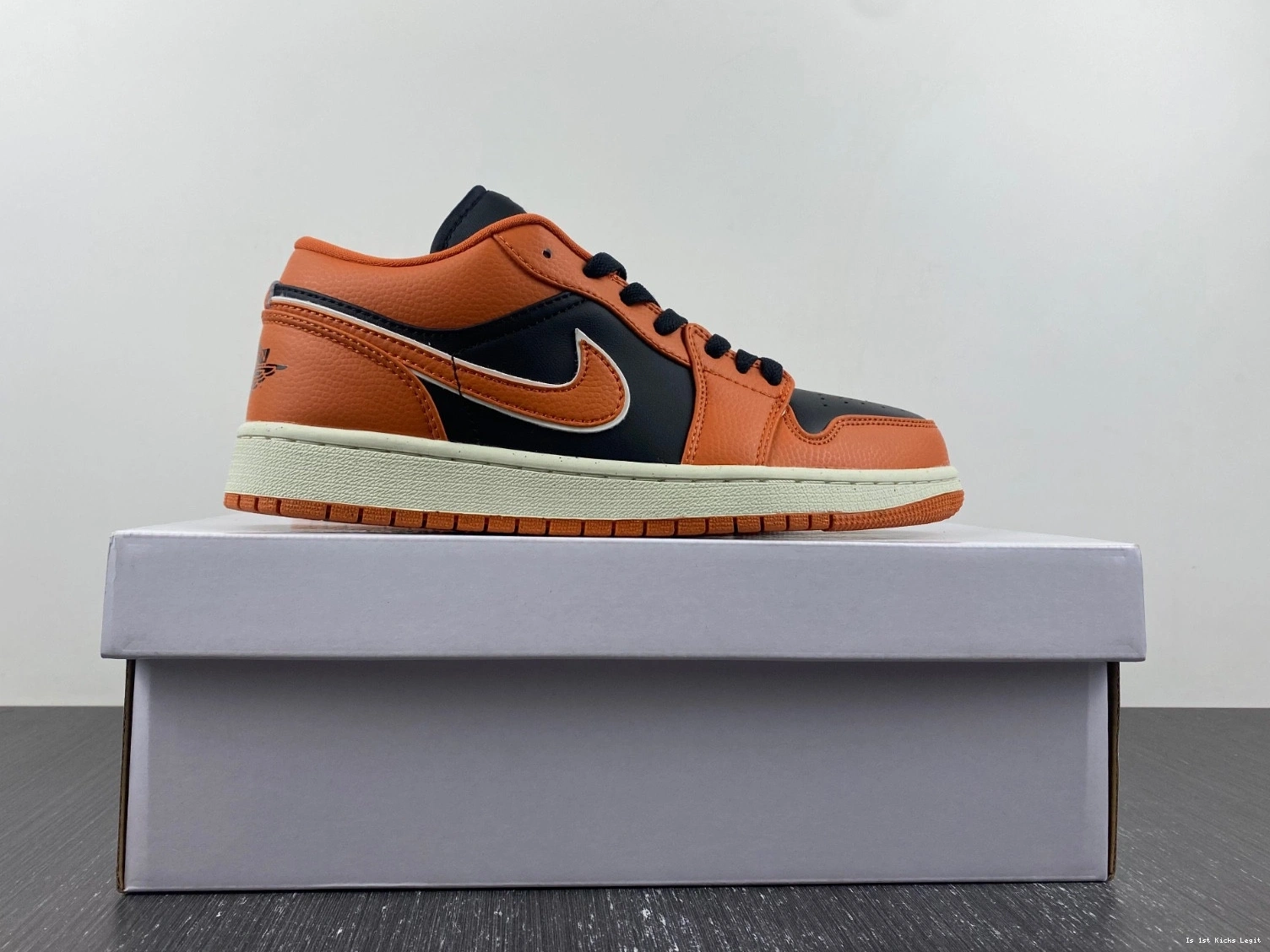 Air 1 Sport WMNS Spice Low DV1299-800 Jordan 0416
